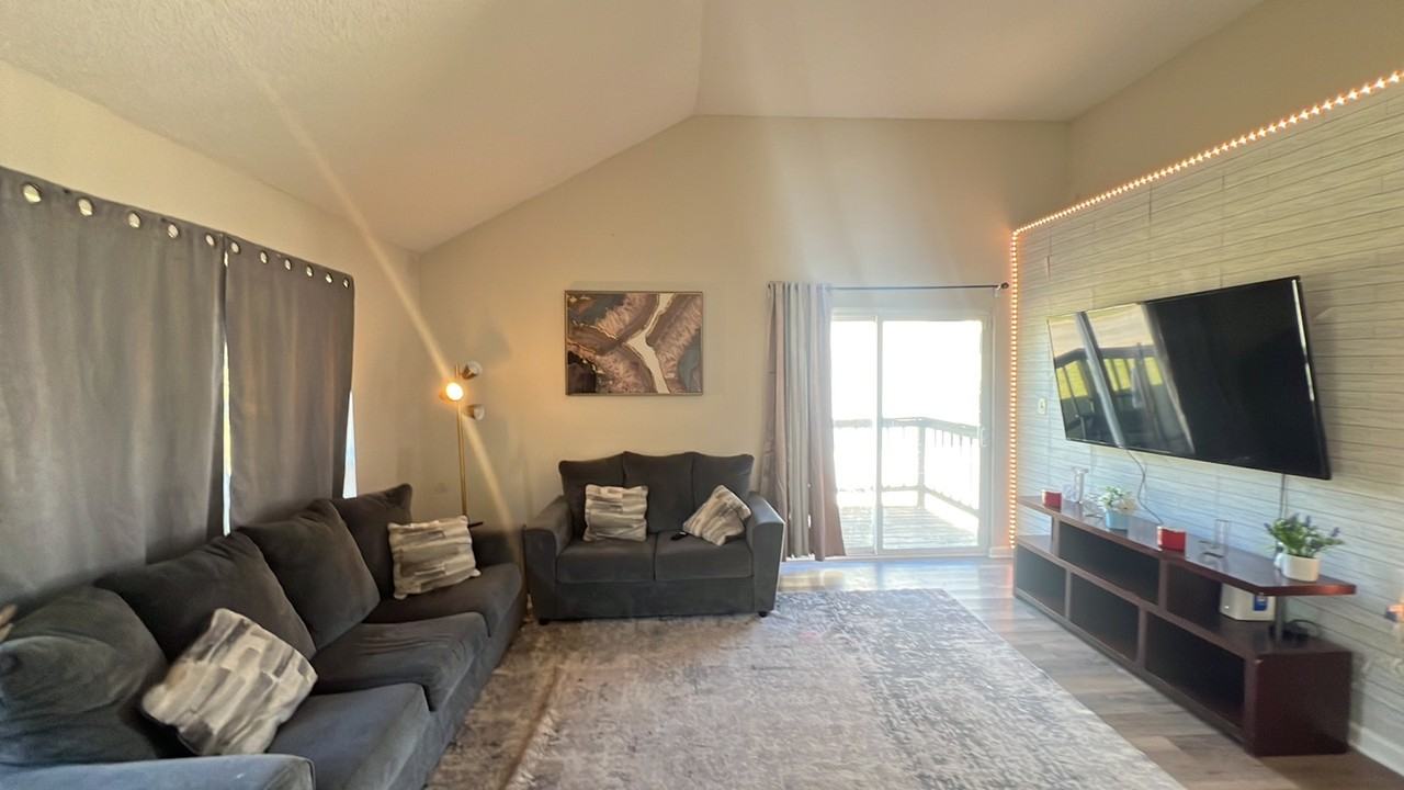 78 Grassmire Drive - Photo 4 of 9