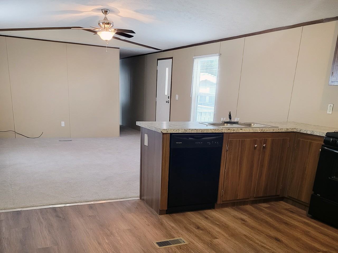 Bella Vista - Photo 6 of 7