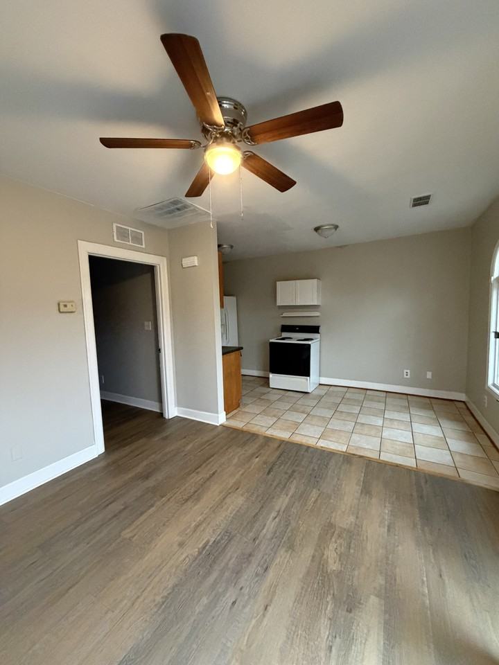 340 South Main Street - Photo 5 of 8