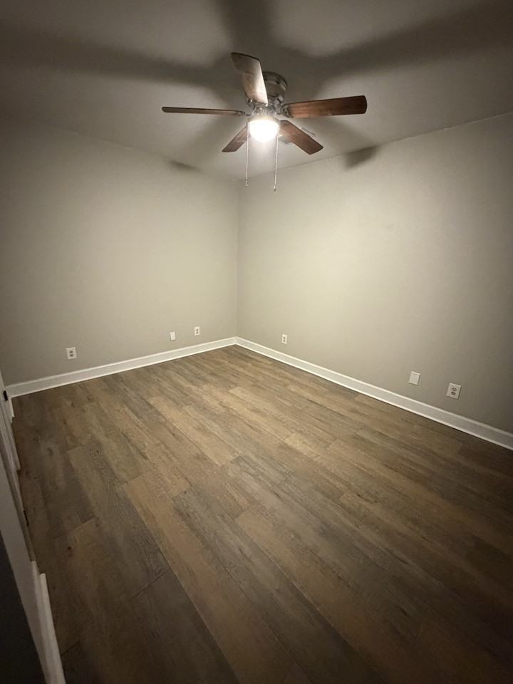 340 South Main Street - Photo 7 of 8