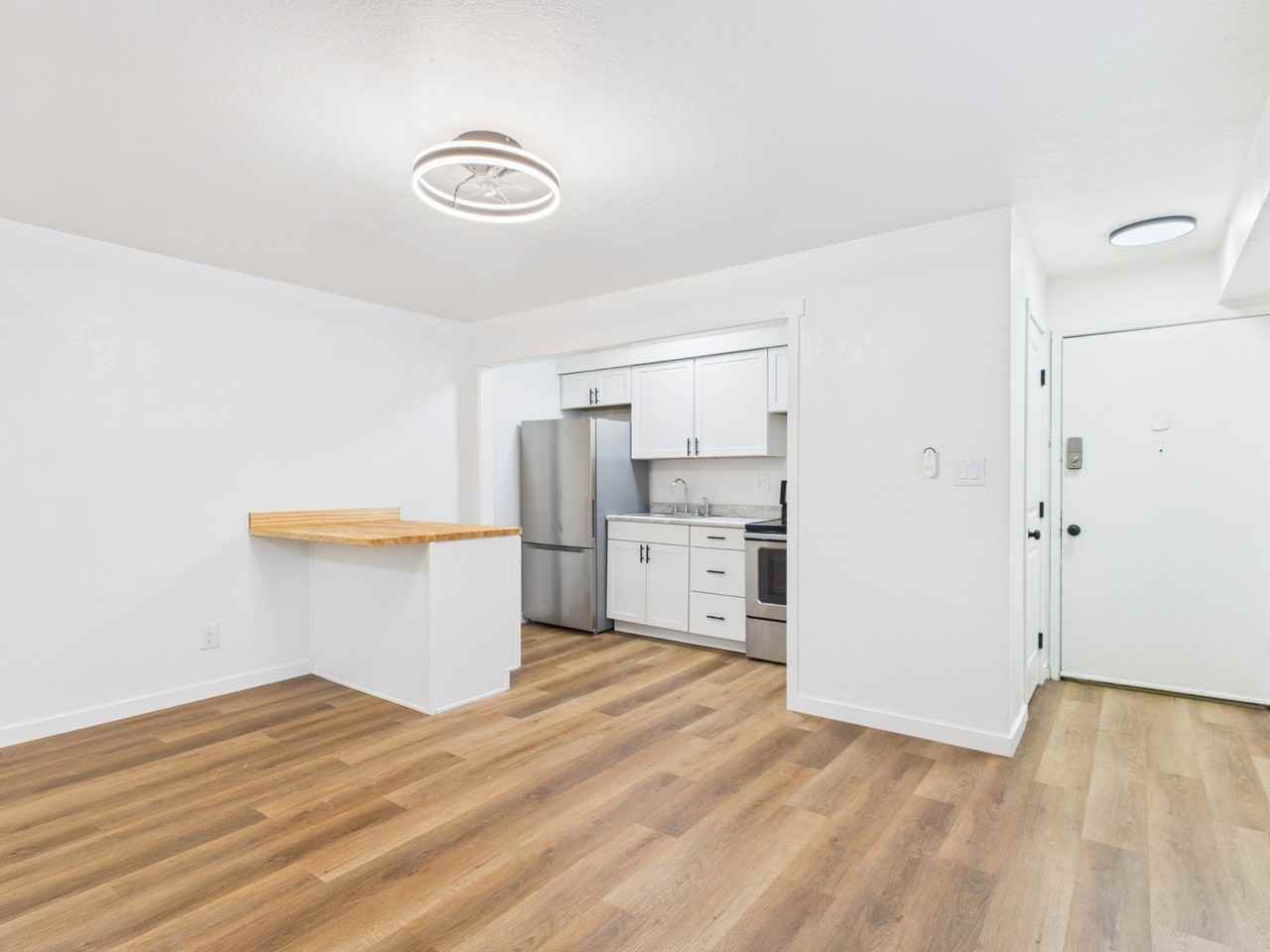 937 Gilmore Street* - Photo 2 of 7