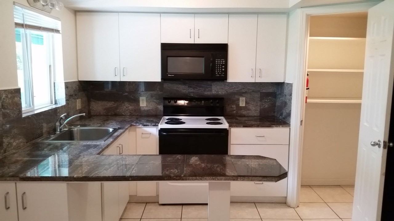 Apuhihi St & Akule St #B - Photo 3 of 8