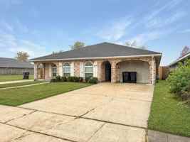 featured image of 7232 Yorktown Dr