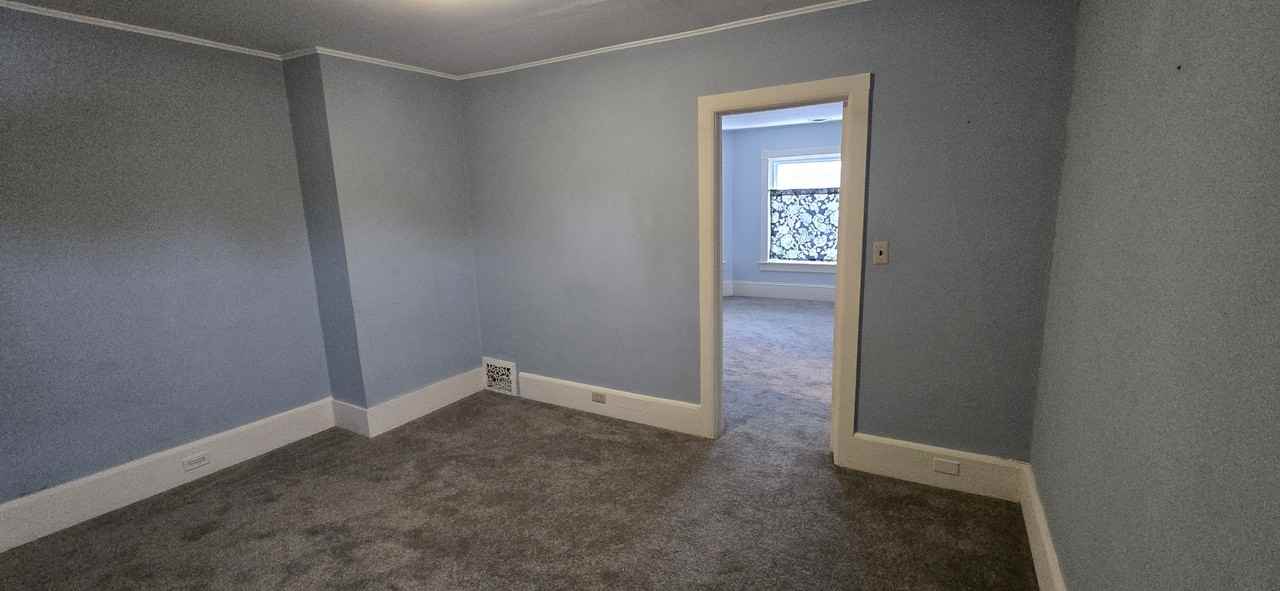 724 North Evans Street - Photo 3 of 26