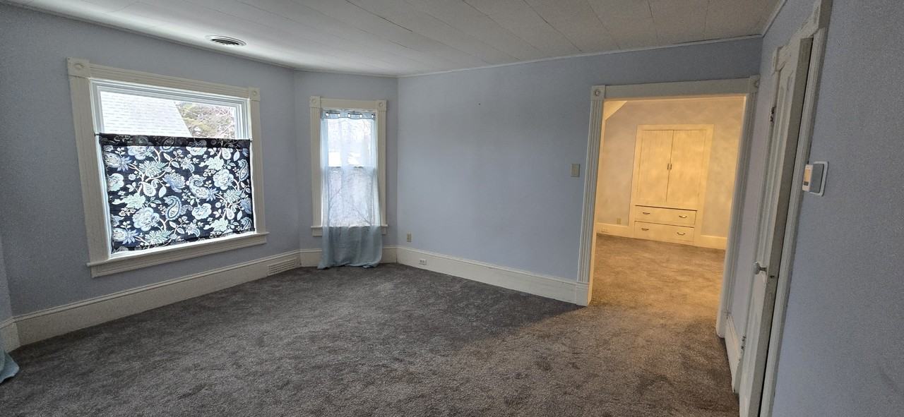 724 North Evans Street - Photo 5 of 26