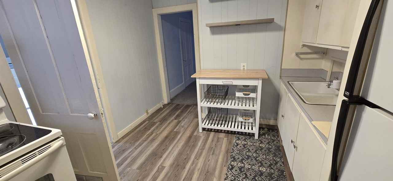 724 North Evans Street - Photo 7 of 26