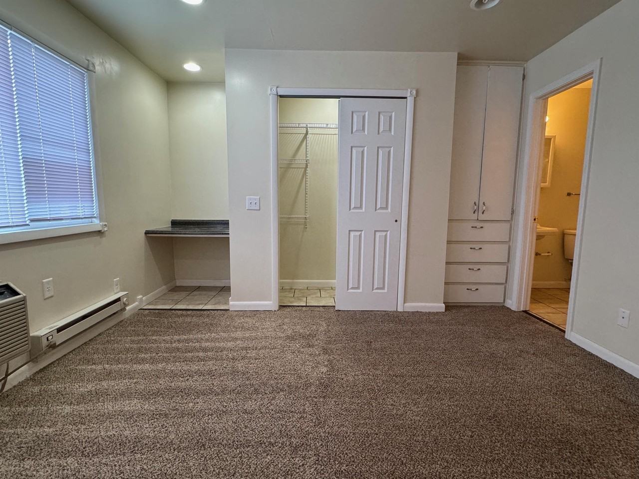 Egyptian Sands - Photo 2 of 20