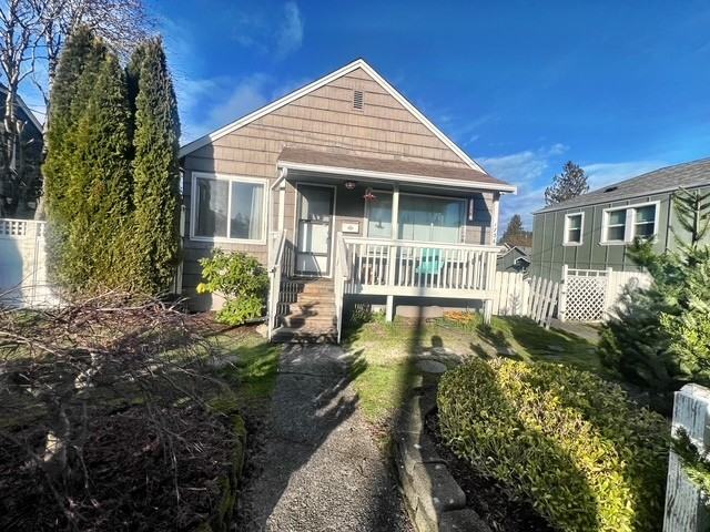 1736 4th Street - Photo 2 of 21