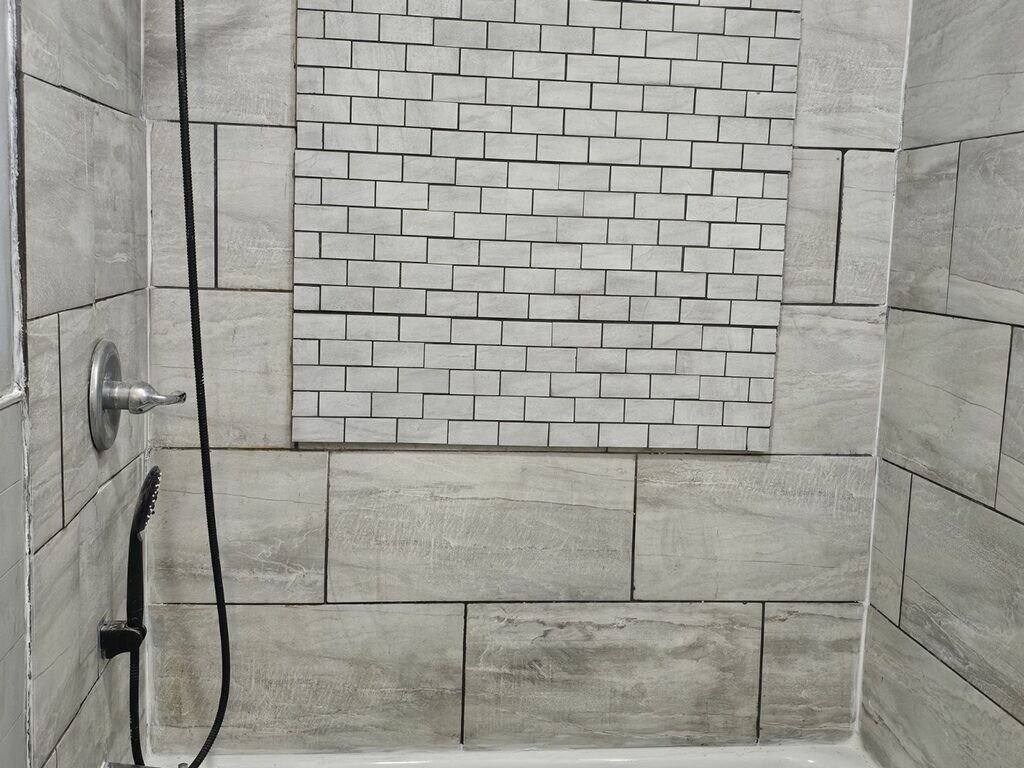 527 Maple Street - Photo 2 of 3