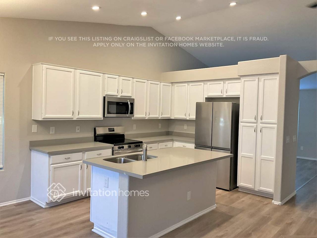 7358 E Nopal Ave - Photo 3 of 10