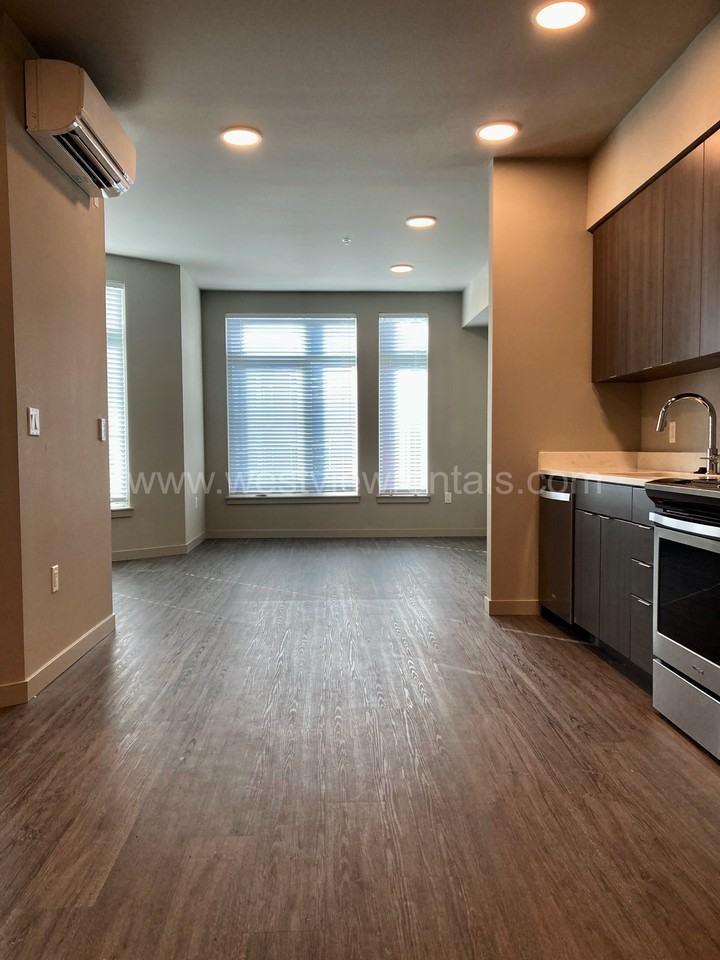 2314 Weatherby Way #322 - Photo 5 of 34