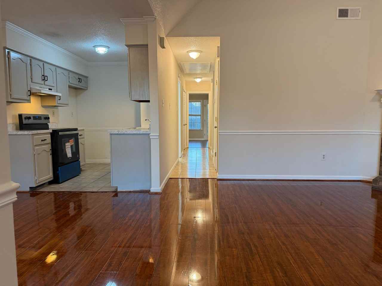 Snyder Dr #1 - Photo 4 of 20