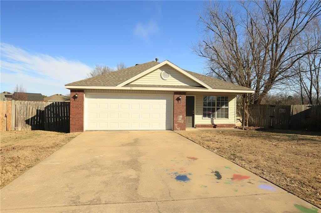 50 Cheryl Cir - Photo 4 of 28