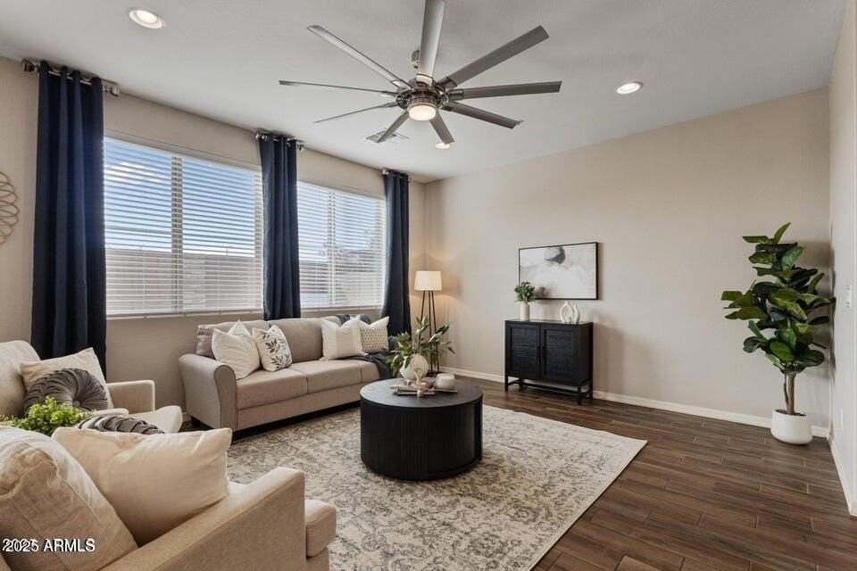 2337 W Gloria Ln - Photo 4 of 22