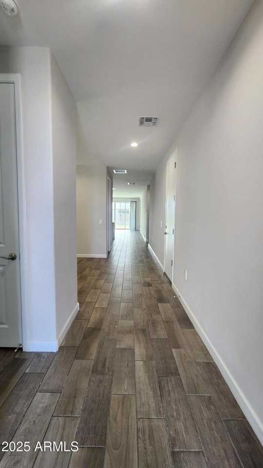 37845 W Santa Barbara Ave - Photo 2 of 26