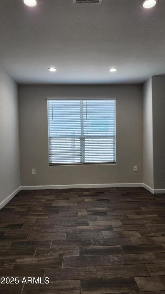 37845 W Santa Barbara Ave - Photo 6 of 26