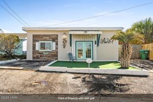 featured image of 204 Carol Pl