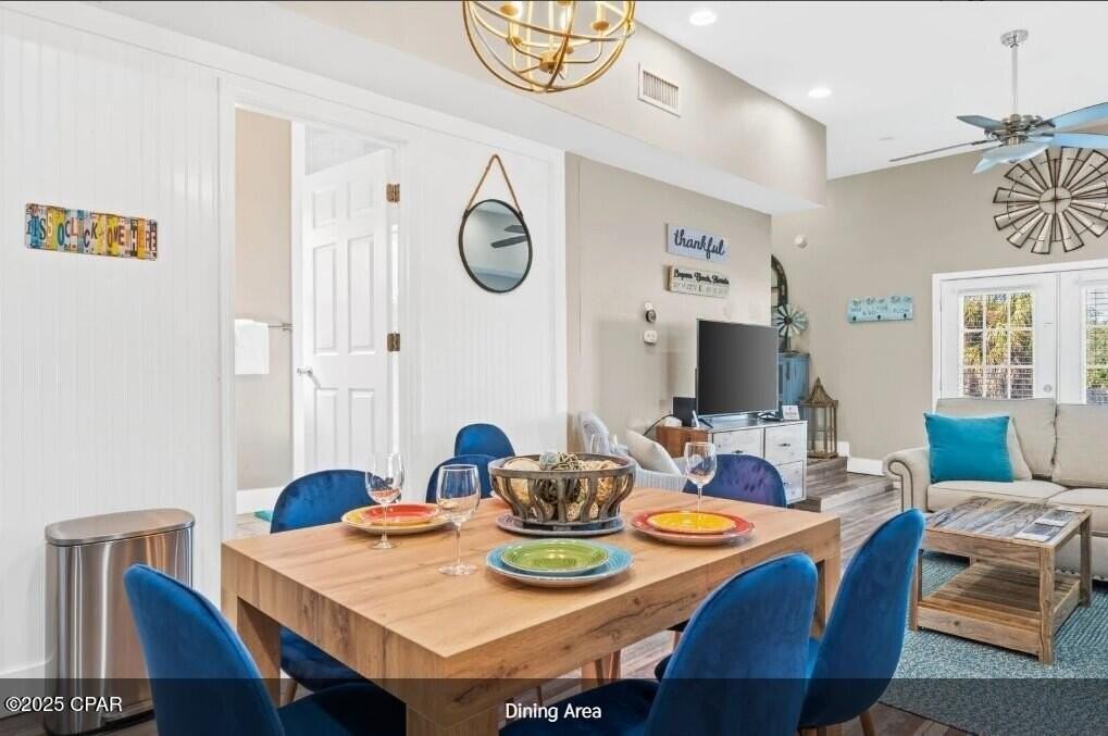 204 Carol Pl - Photo 5 of 24