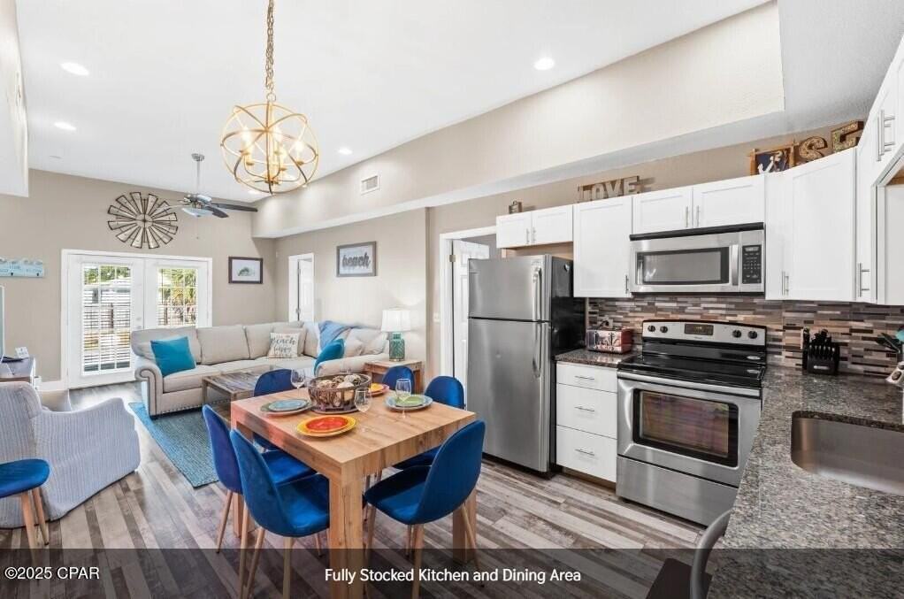 204 Carol Pl - Photo 6 of 24