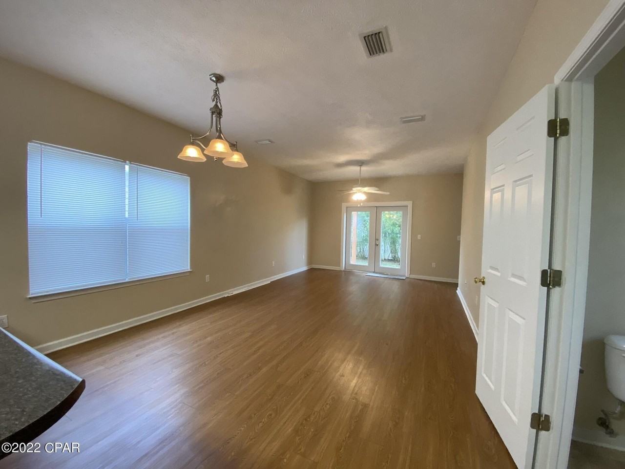 11741 Seashore Ln - Photo 3 of 14