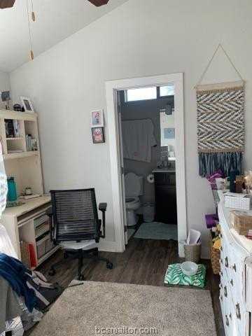 4306 Oaklawn St - Photo 7 of 15