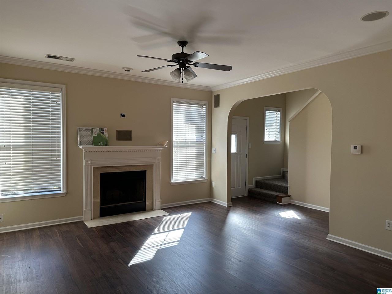 2280 Ridgemont Dr - Photo 2 of 18