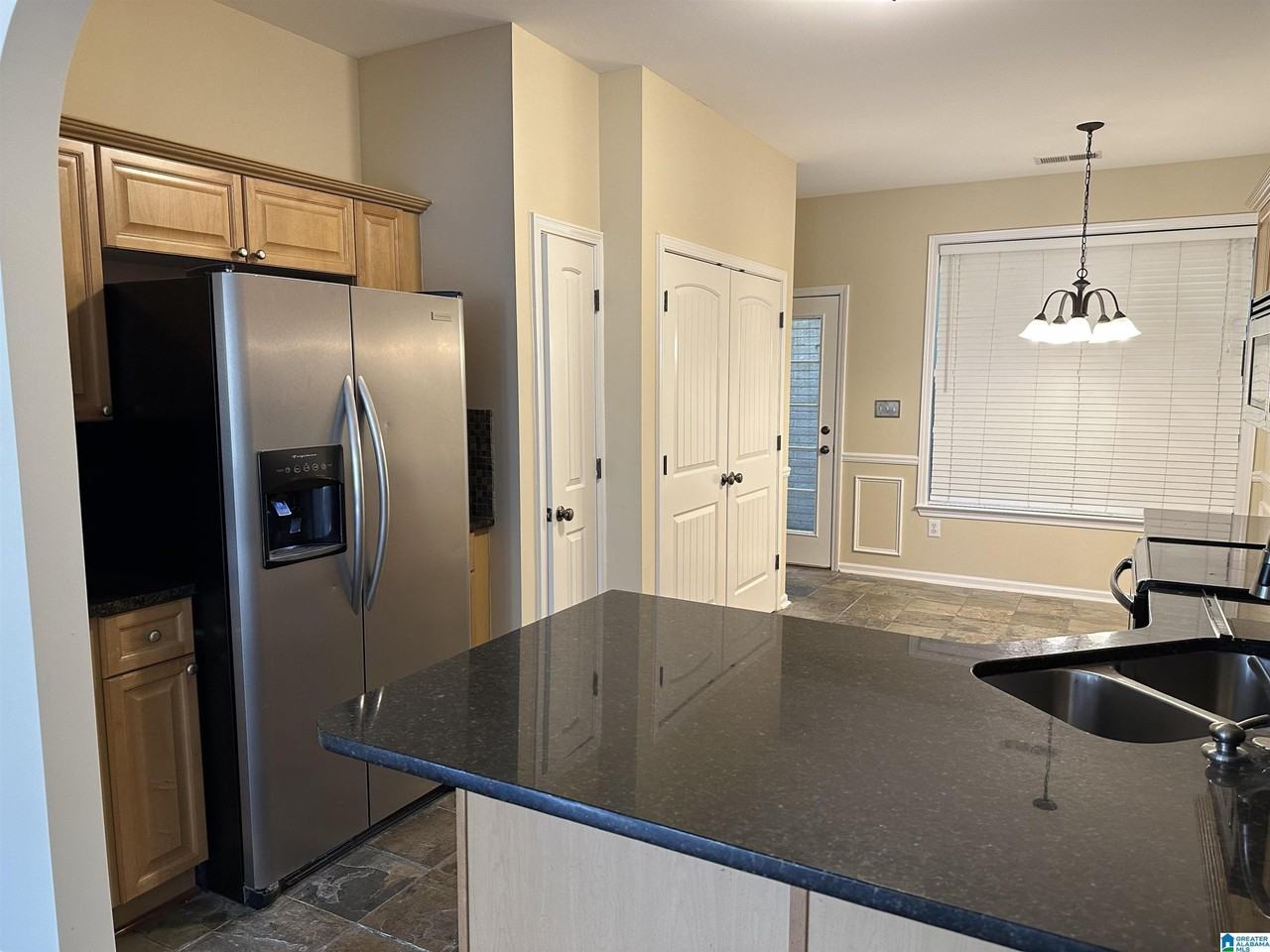 2280 Ridgemont Dr - Photo 6 of 18