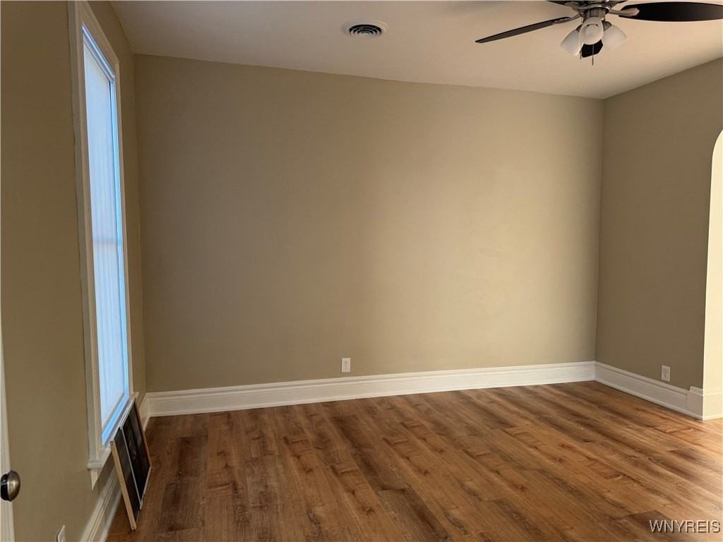 336 Germania St - Photo 6 of 36