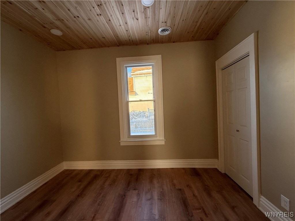 336 Germania St - Photo 7 of 36