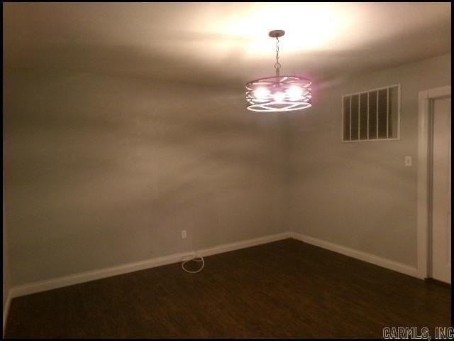 9216 W 6th St - Photo 4 of 20