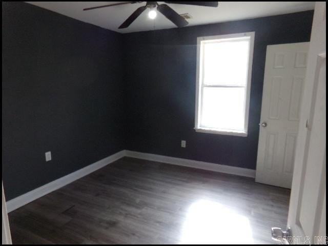 2323 S Spring St - Photo 7 of 14