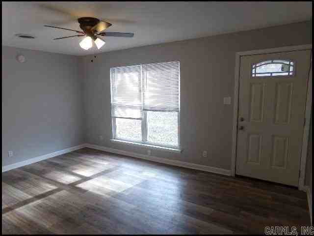 7524 Knollwood Rd - Photo 3 of 13