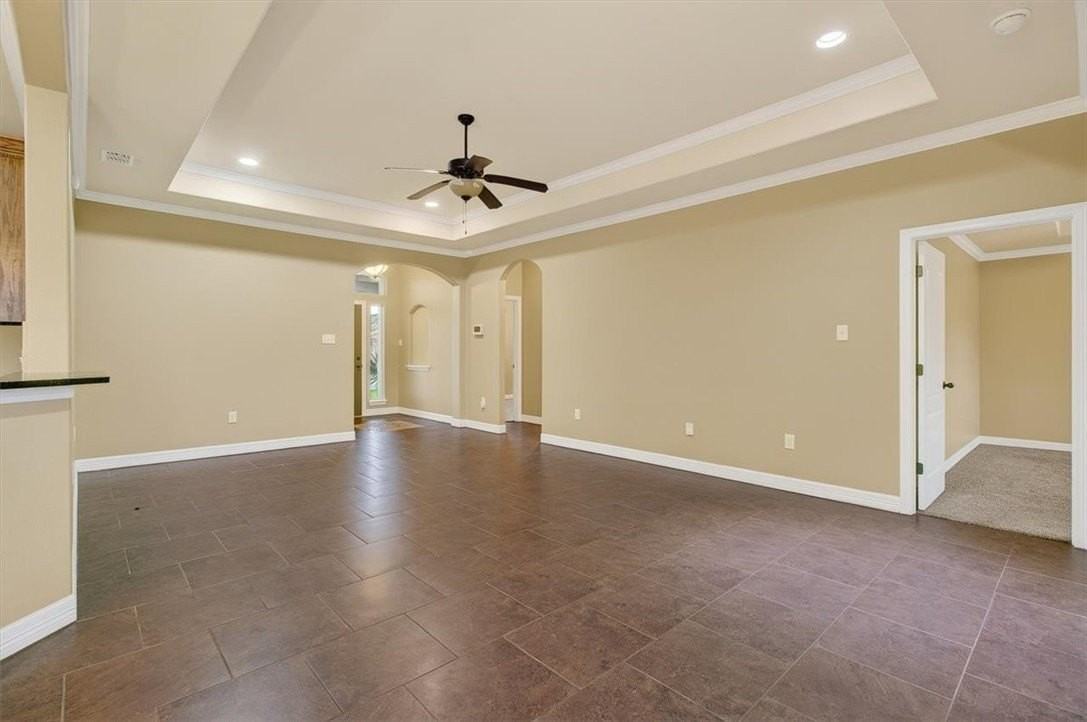 6905 Anastasia - Photo 7 of 40