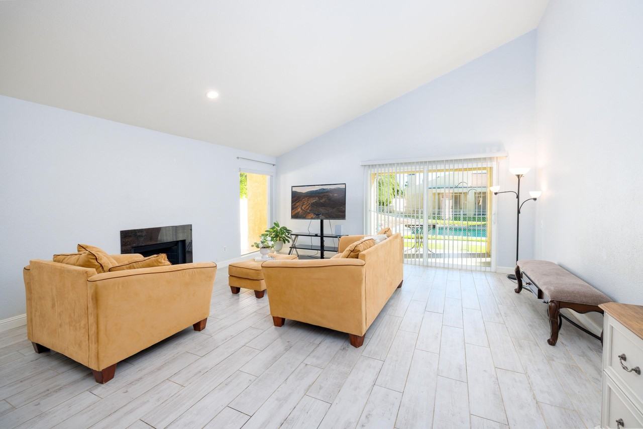 79602 Avenue 42 - Photo 3 of 21