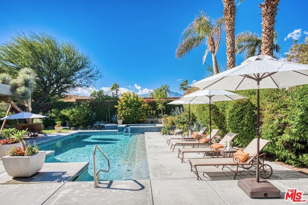 6 Rocky Ln - Photo 5 of 50