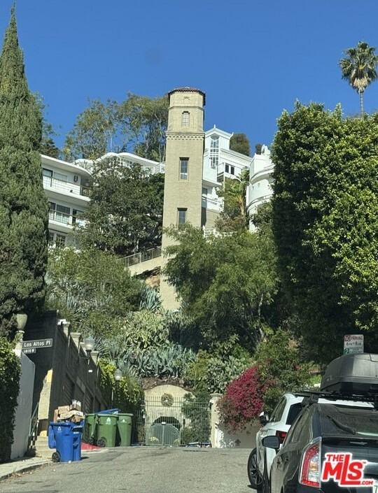 6881 Yeager Pl - Photo 2 of 28