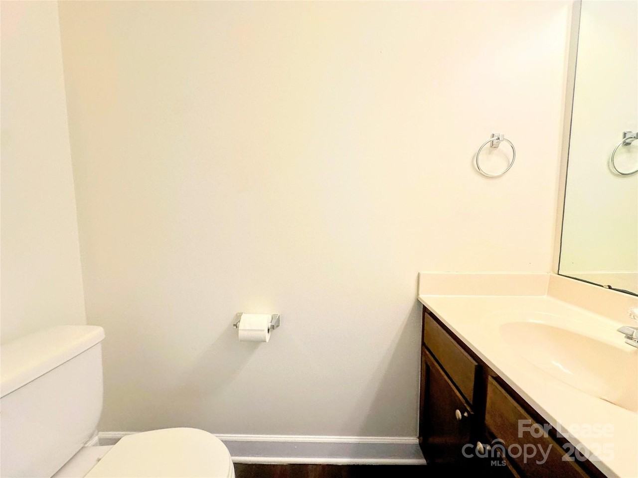 3749 Dashiel Dr - Photo 4 of 23