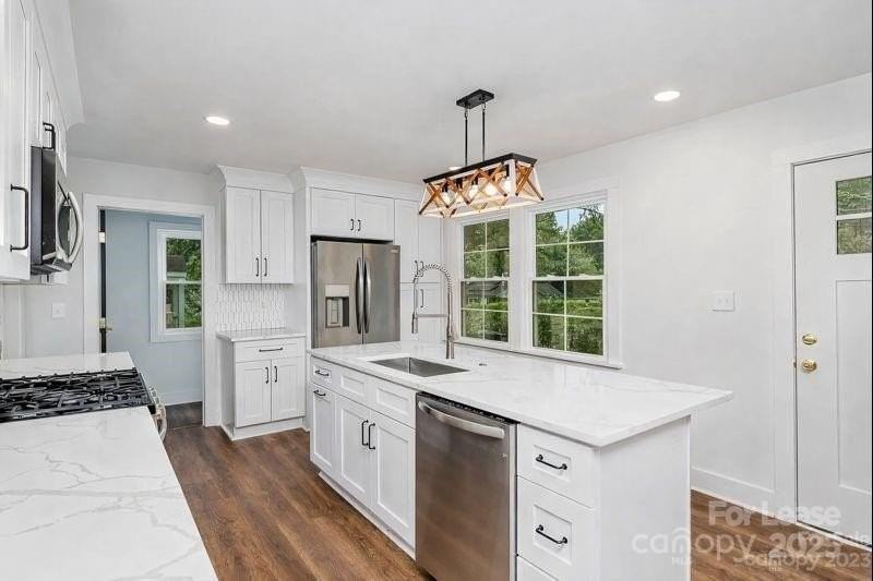 2104 St Mark St - Photo 2 of 12