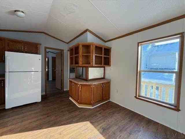 321 Cord St - Photo 6 of 27