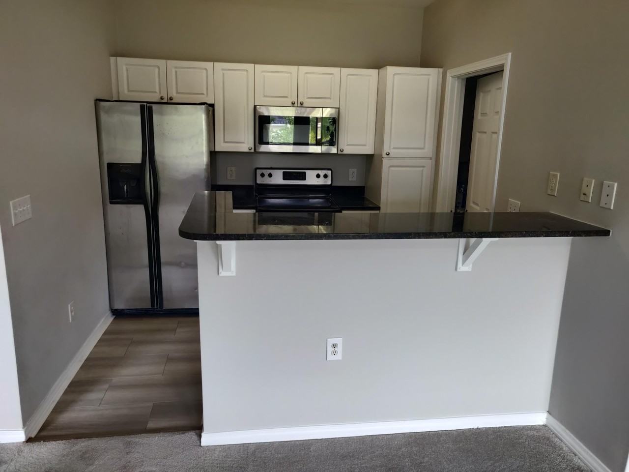 130 River Landing Dr Unit 9316 #9316 - Photo 4 of 12