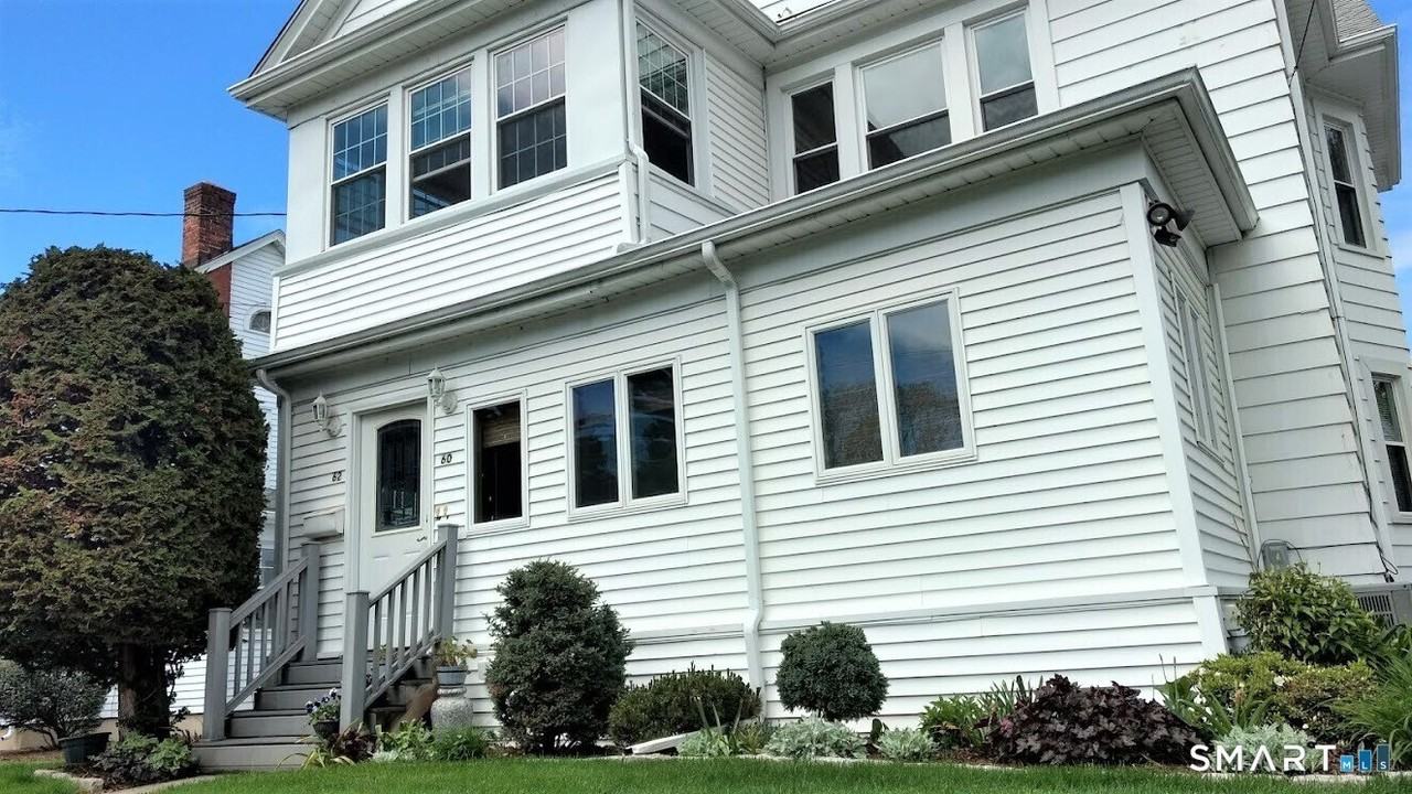 60 Woodmere Rd #2 - Photo 4 of 17