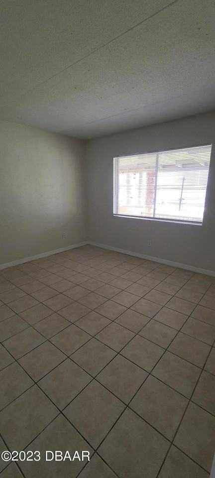 415 N Halifax Ave Apt 113 #113 - Photo 7 of 10