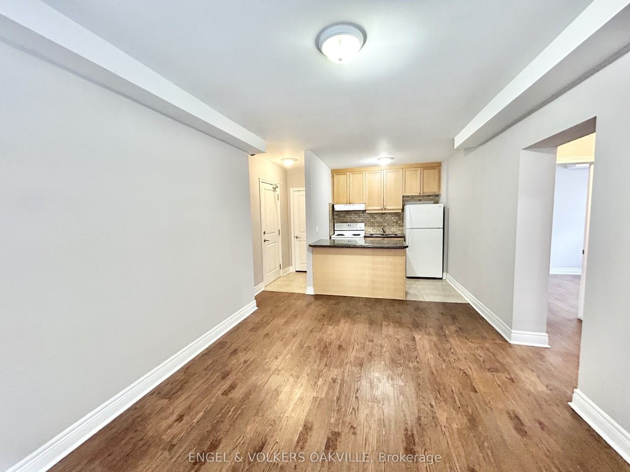 90 Twenty Fifth Street 12 - Photo 3 of 7