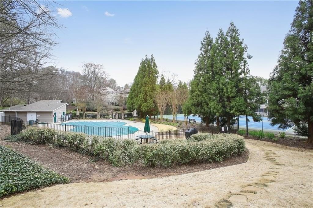 210 Wynnes Ridge Cir Se Unit 210 #210 - Photo 3 of 30