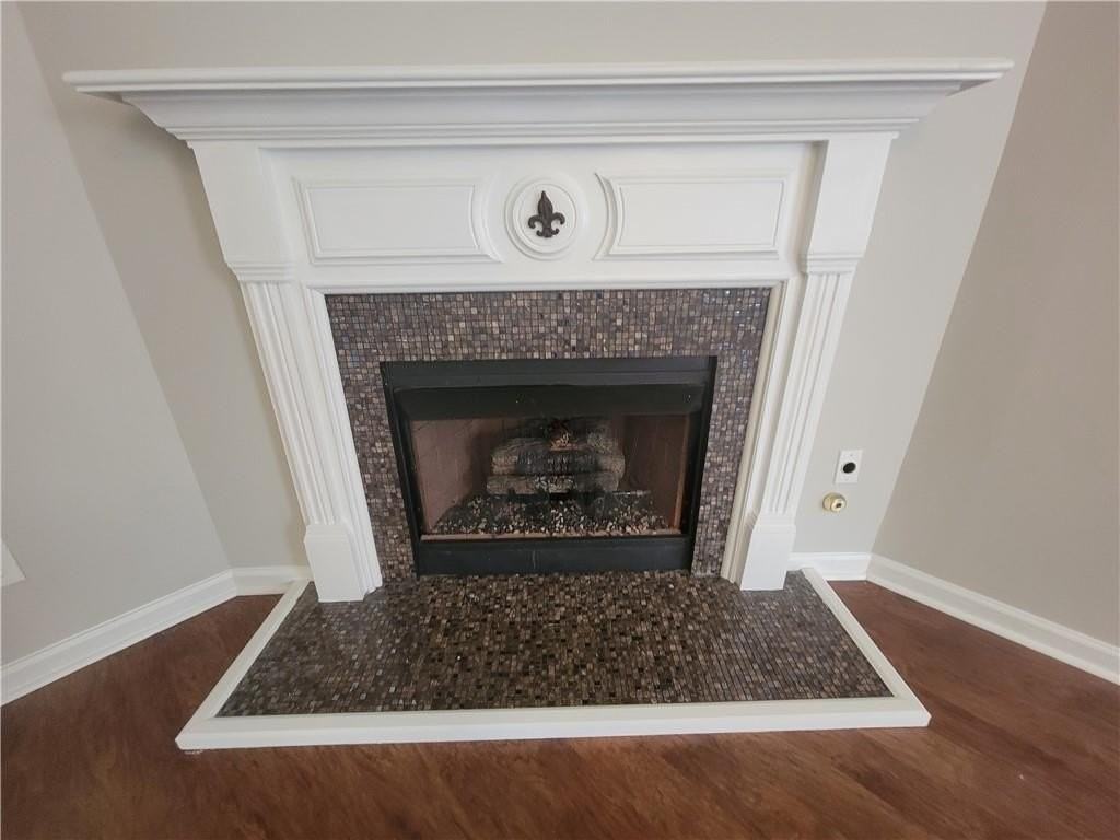 3007 Kentmere Dr - Photo 4 of 27