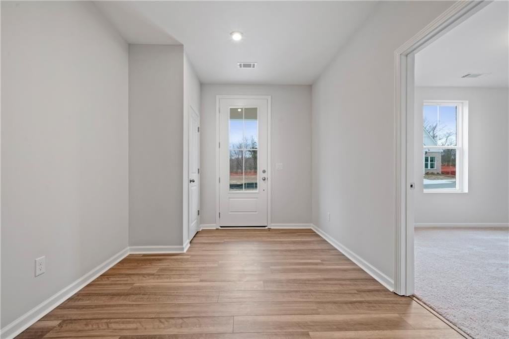 2320 Whistler Way Ne - Photo 3 of 36