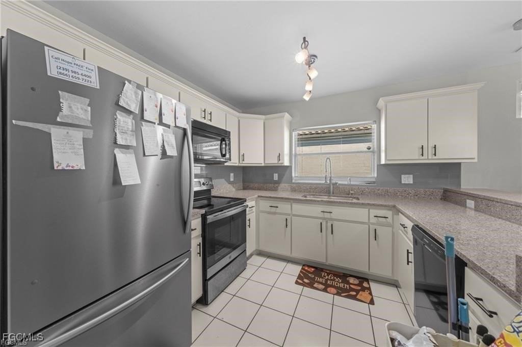 916 Se 14th Ter Unit 916 #916 - Photo 7 of 17