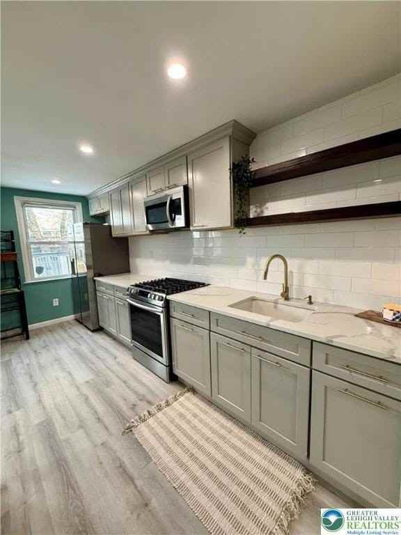 1925 S Delaware St - Photo 6 of 30