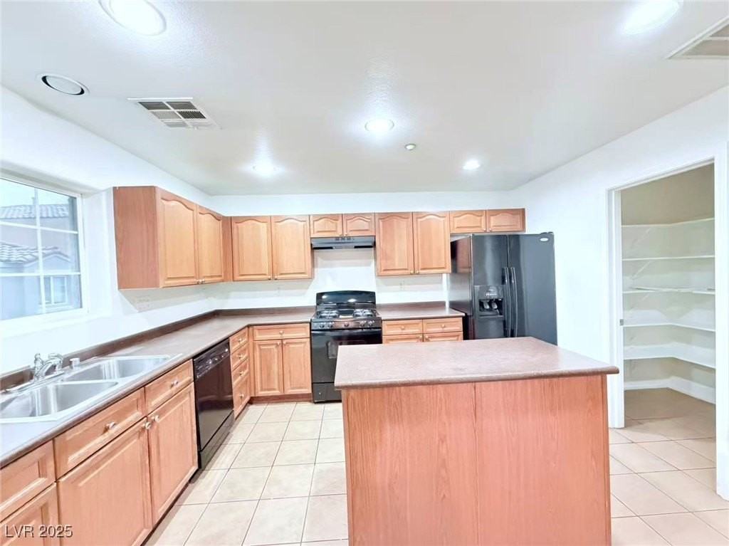 9133 Palatial Palette Ct - Photo 7 of 24