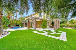 featured image of 136 S Buteo Woods Ln